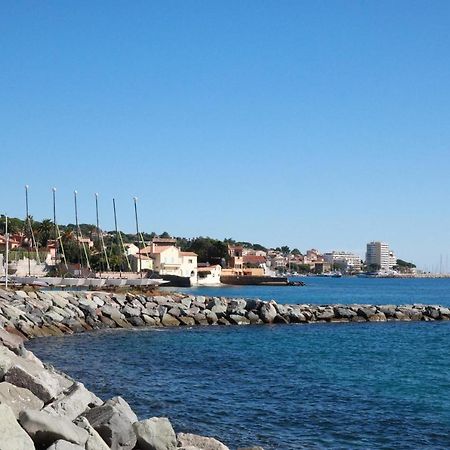 Casa Del Mar - Beautiful Two Bedroom Penthouse Apartment Sainte-Maxime Buitenkant foto